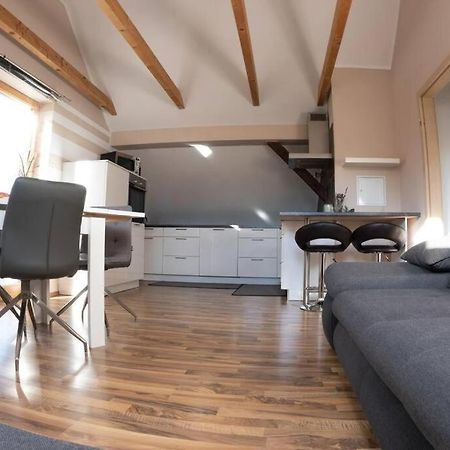 Moderne, Gemuetliche Dg-Wohnung In Ruhiger Lage Neunburg vorm Wald Luaran gambar