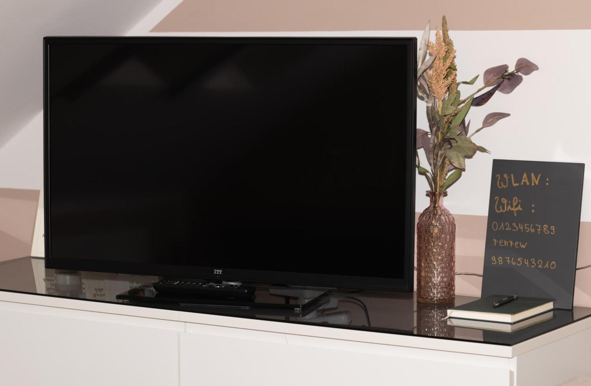 Moderne, Gemuetliche Dg-Wohnung In Ruhiger Lage Neunburg vorm Wald Luaran gambar